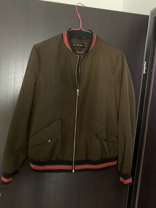 Jachetă Zara impecabilă