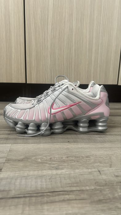 Nike Shox розови