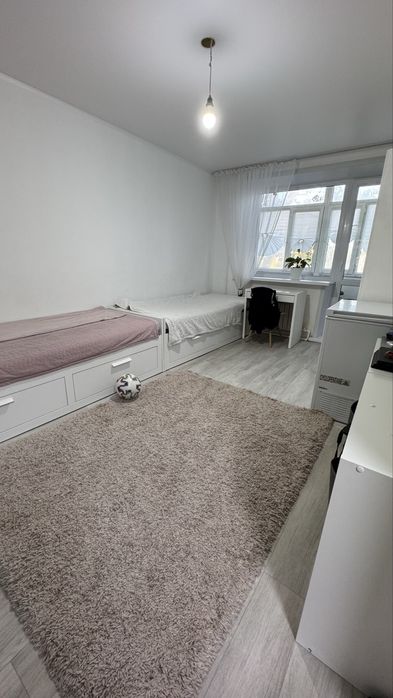 Продаем трехкомнатную квартиру