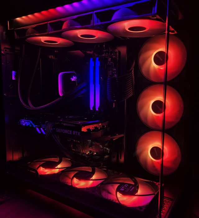 Геймърски компютър в !ГАРАНЦИЯ !  ДО 2028!