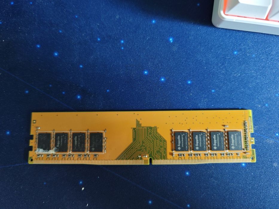 Ram zeppelin 8gb 2400MHz DDR4