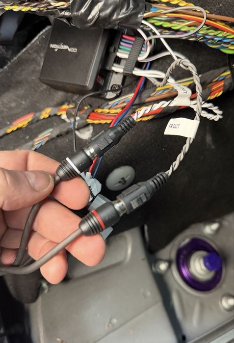 Subwoofer/statie/cabluri/adaptor hi-low / deaf bonce - 10/10