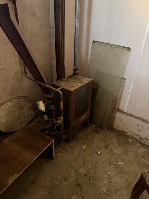 Чугуний батарэя сотилади  150. Дона. Кавурга.  Иккита. Катеол  билан