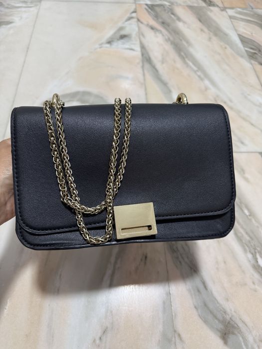 Poseta neagra  Zara
