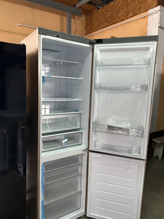 Продается холодильник Haier