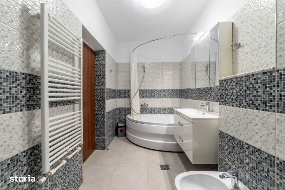 Apartament spatios de 3 camere – Strada Primaverii, Stefanesti | 8 m