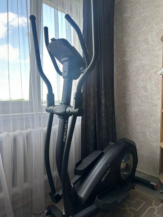 Продам Элептический тренажёр