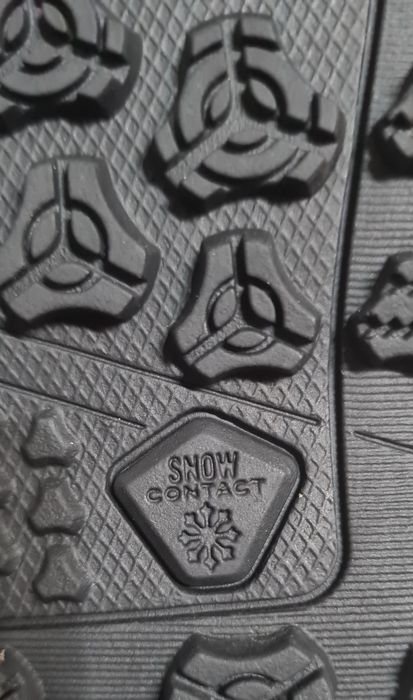 Cizme / ghete iarna dama Quechua