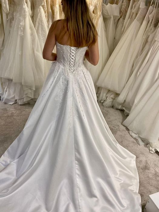 Rochiță de mireasă