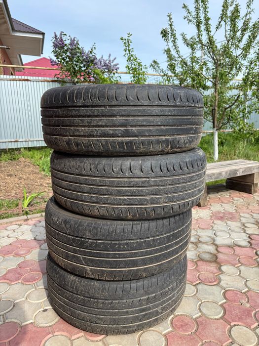 Продам шины r15 в комплекте