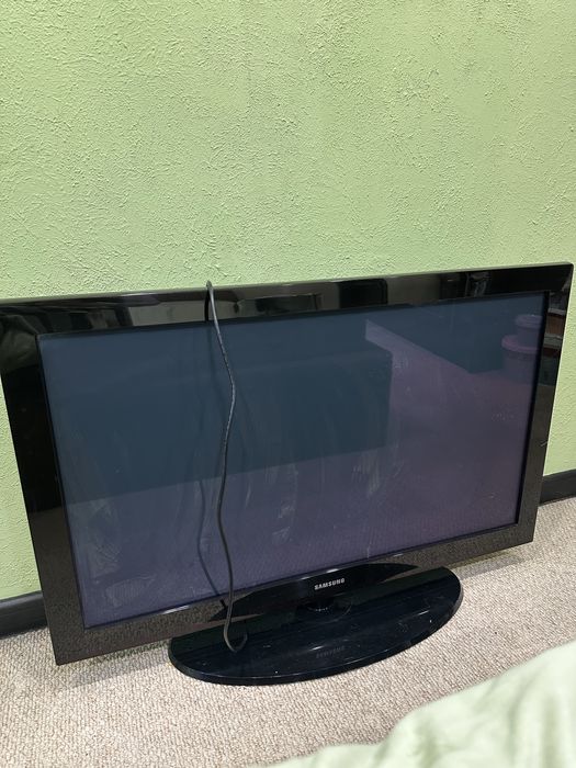 Продам телевизор