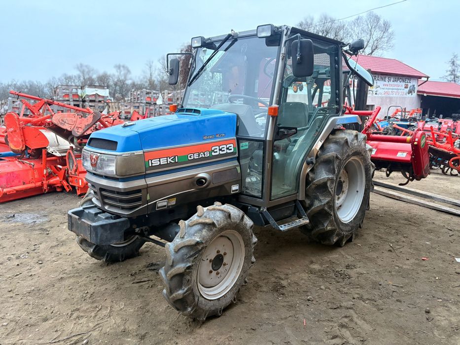 Tractor japonez ISEKI GEAS 333 – 4x4 – Cabină – Puternic și fiabil