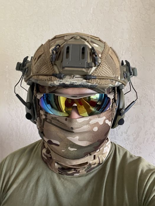 Шлем кевларовый для военных