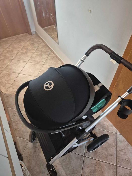 Cybex Balios S Lux – пълен комплект 3 в 1 – €450