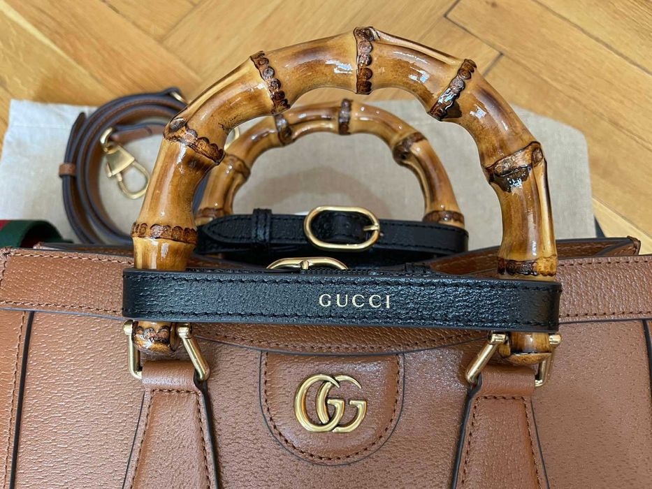 Дамска чанта Gucci Гучи Diana Кафява Кожа Бамбук Златно Gold GG Лого