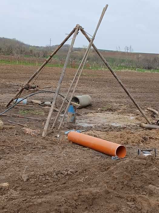Foraje puțuri apa ,denisipări, pilonii de susținere