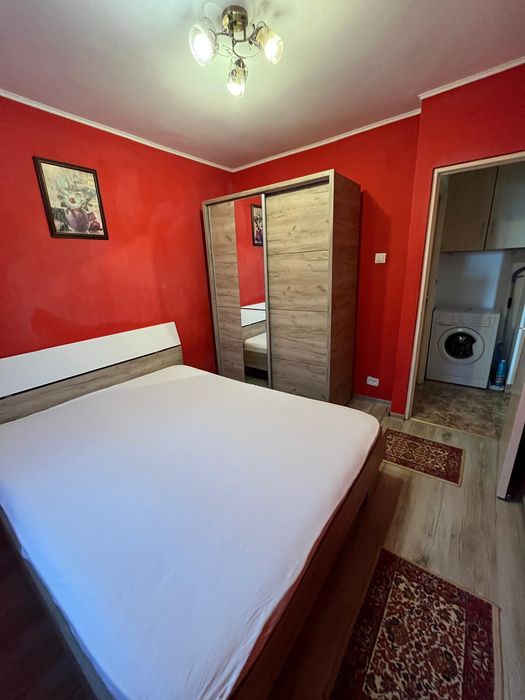 Persoana fizica închiriez apartament 2 camere