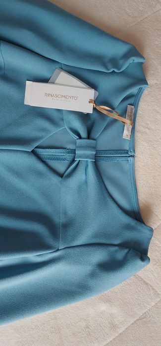 Rochita eleganta cu decolteu funda