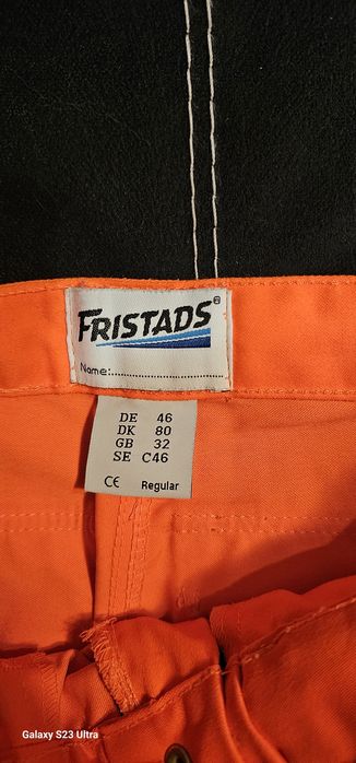 Продавам работни панталони