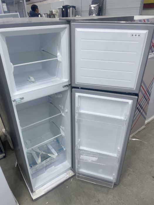 Продам Холодильник BLESK BL-216ZSB