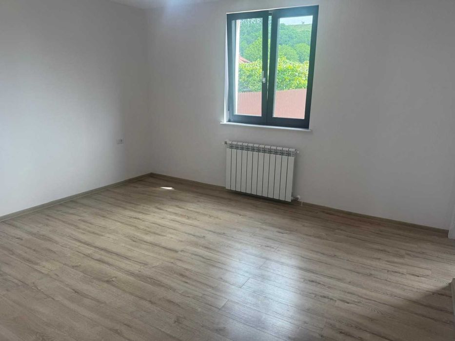 Casa de vanzare - Buhusi