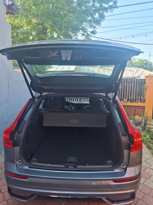 VOLVO XC60 2020 — imagine 2