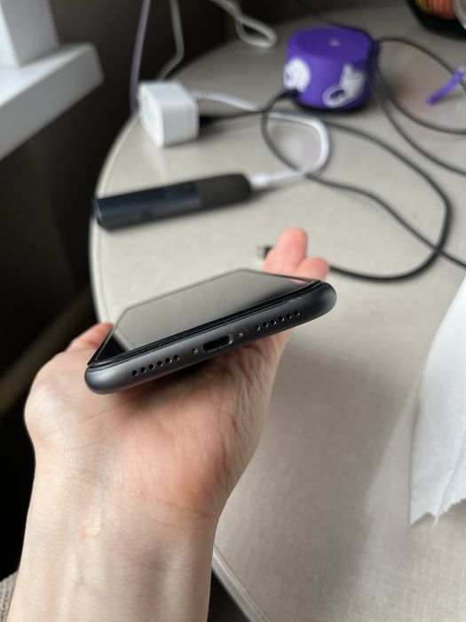 11 айфон 128гб, аккумулятор 89%