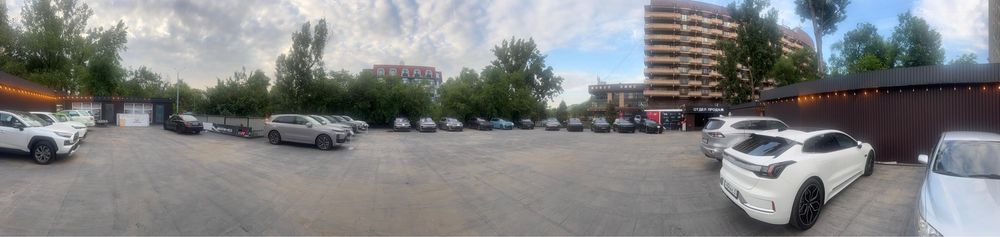 Сдам в аренду площадь 1500 кв м