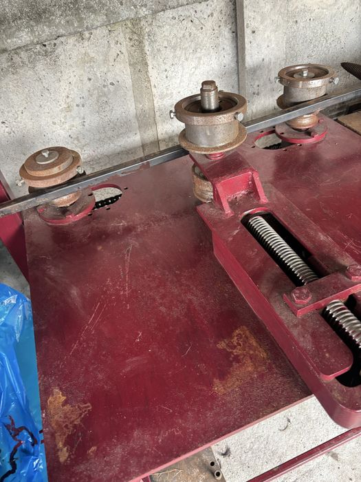 Presa indoit teava rotunda si rectangulara