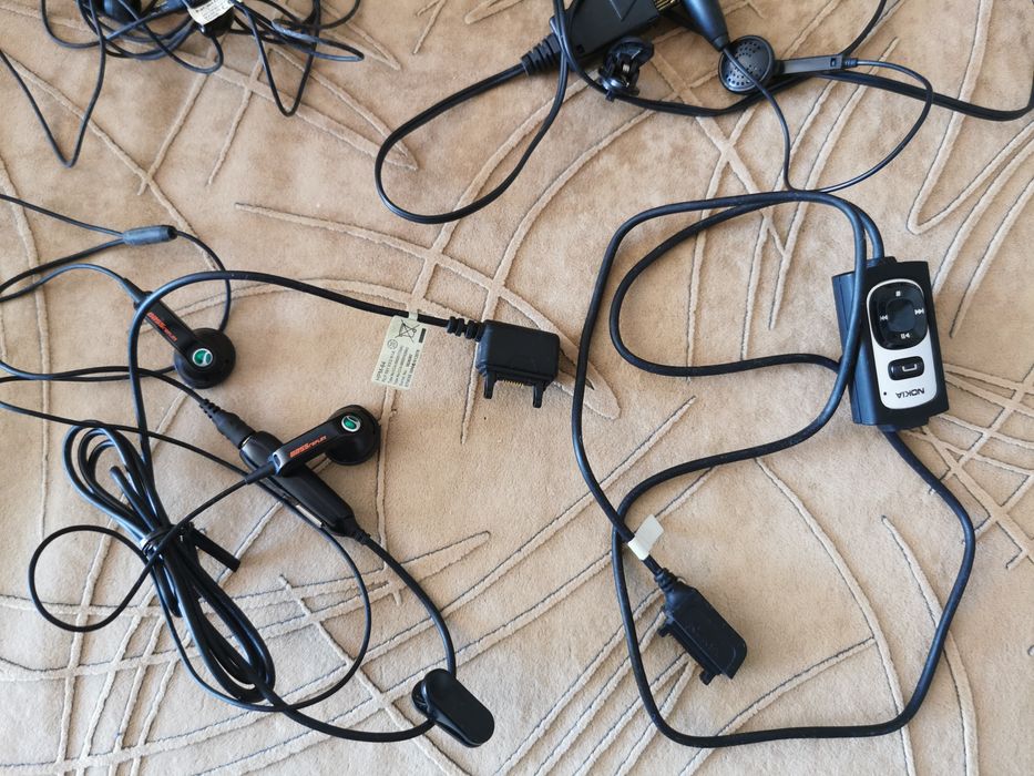 Оригинални зарядни / слушалки Nokia, Sony Ericsson, Samsung , usb