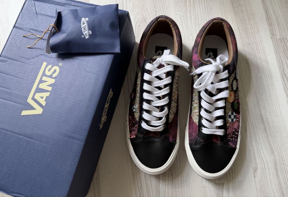 Vans OTW Souvenir