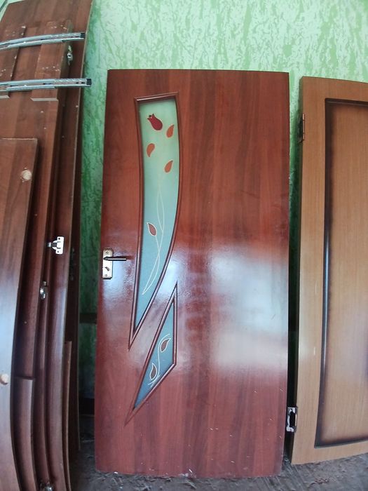Осы есыктер сатылады