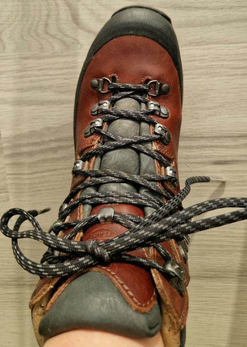 Bocanci Piele Hiking/Trekking Dama Marimea 36 Hanwag