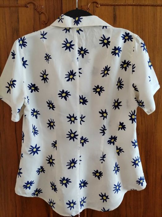 Camasa Nadia Nardi, noua, din matase naturala, mar 38-M, model floral