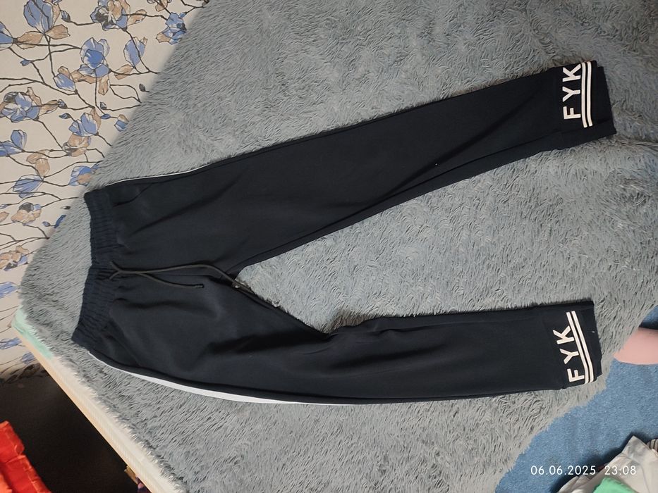 Продам детские вещи, в карусели