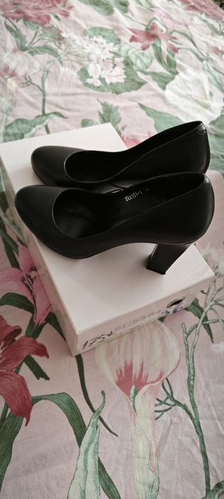 Продам туфли. 36 размер.