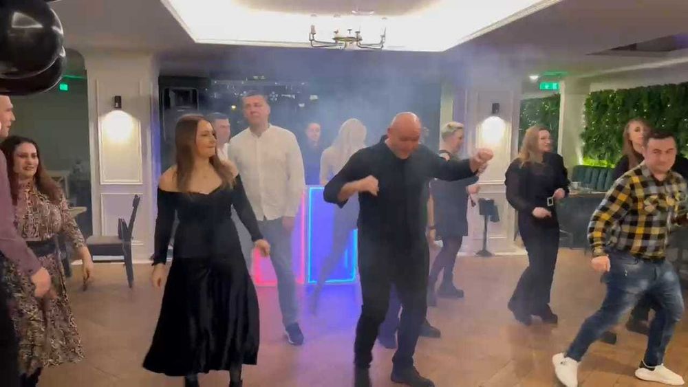 Dj/Mc Nunta ,Botez, Majorat ,Evenimente Corporate Bucuresti ,Ilfov