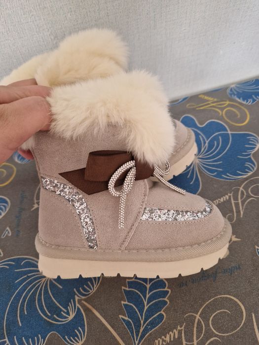 Продам сапоги детские для девочки