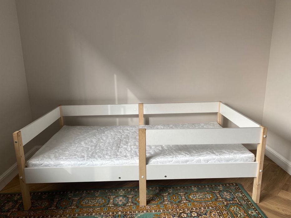 Детская кровать с матрасом
