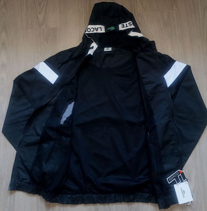 Мъжки спортни екипи Lacoste