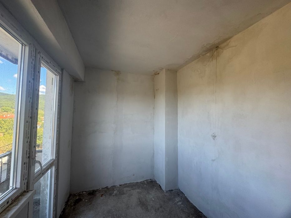 Апартамент двустаен