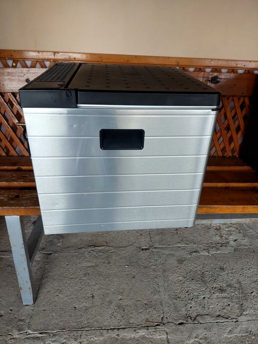 хладилна ракла Dometik