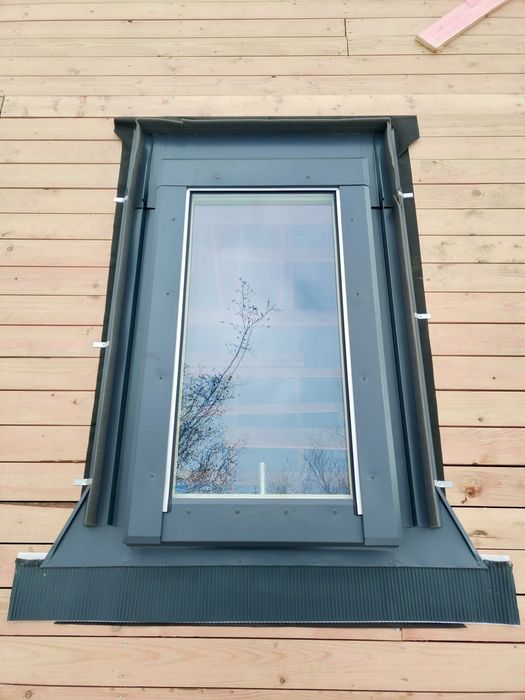 Продаётся мансардное окно WERSO 55x78 с ручным открыванием