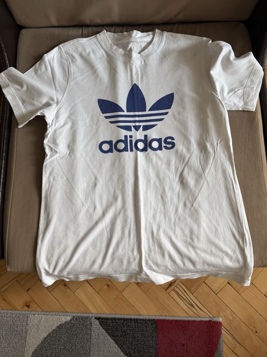 Adidas тениска за 12 -13 години