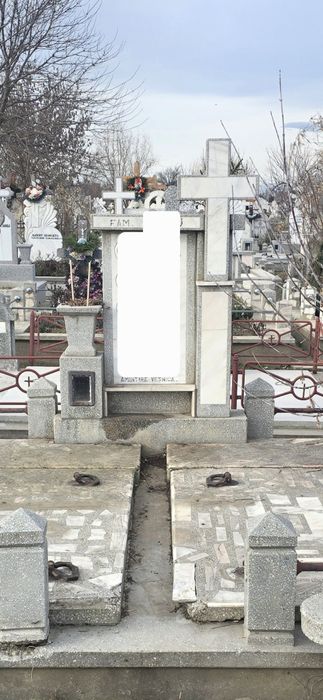 Cimitirul Sfantul Lazar 2 locuri de veci