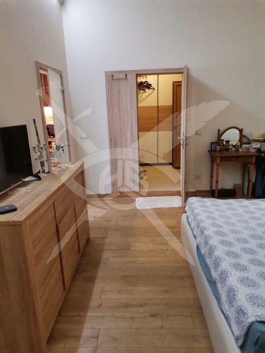 Продава се Тристаен апартамент в София, Овча купел - 198 кв.м за 2425 €/кв.м - Снимка #2