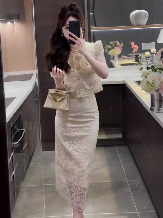 Женская одежда кофта и юбочки