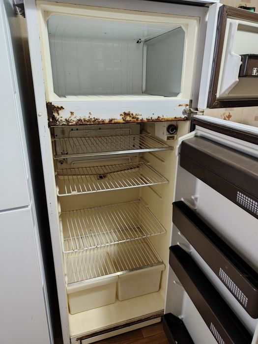 Продам холодильник Минск 15М