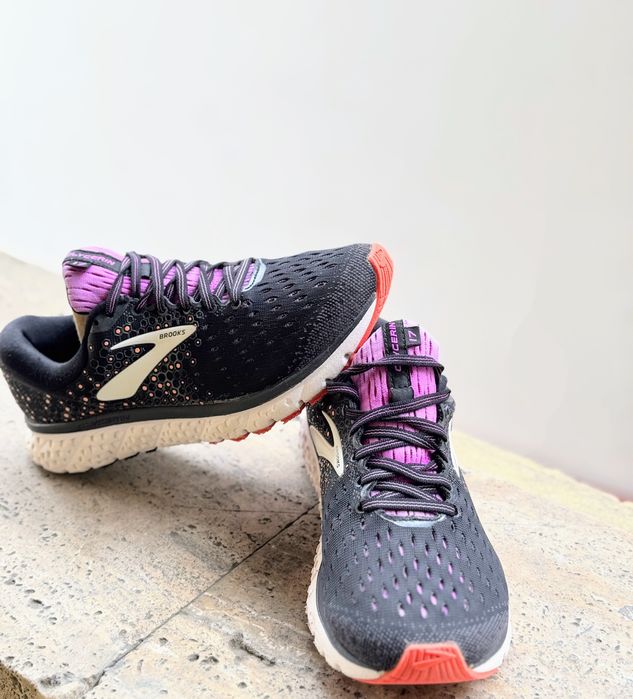 Adidasi dama Brooks Glycerin 17
