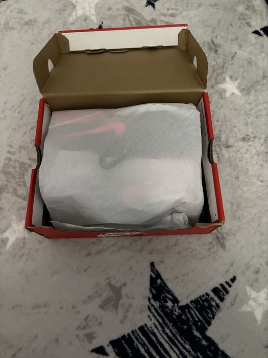 Adidasi fete nike marimea 36.5